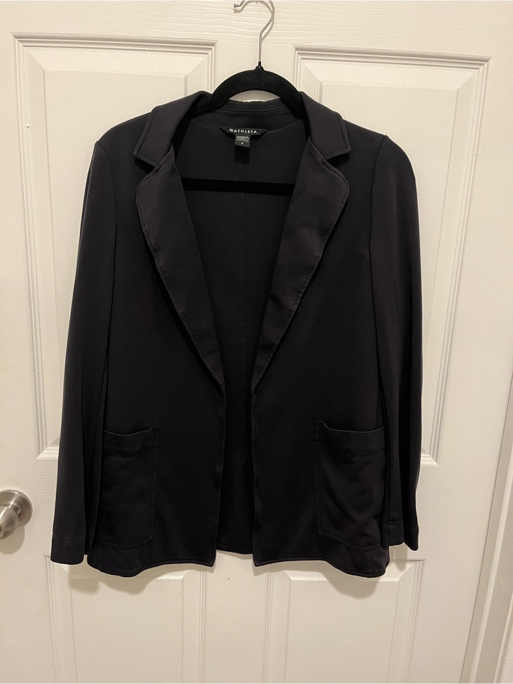 Athleta Eastbound Blazer Black Business Casual Travel Jacket Stretch Size 4